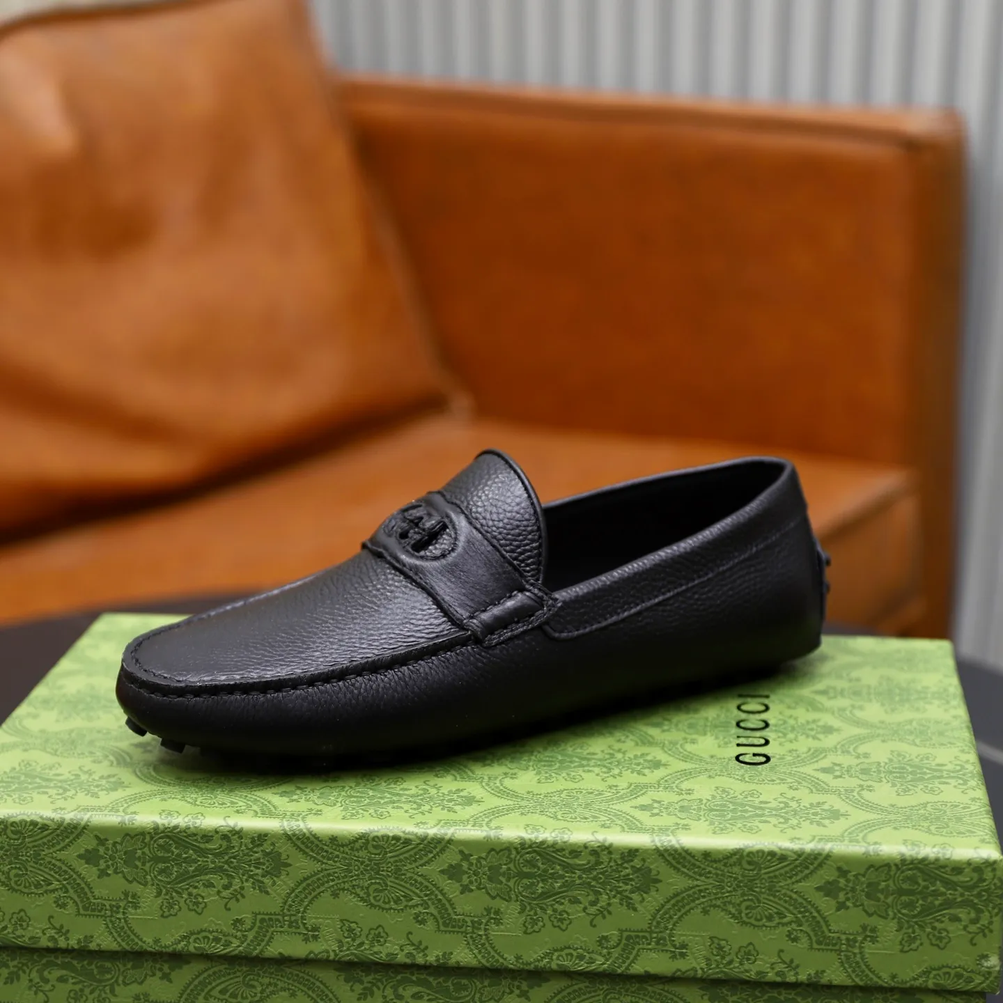 Ex-factory price: 480💰【GUCCI】Gucci ⚠️High-end men’s driving and pedal series ⚠️38-44 (customized for 45) ⚠️All original cowhide leather! Thick and soft! Made entirely of calfskin lining! Rubber sheet anti-slip beanie sole! Three-dimensional package technology! Fashionable and classic! Handicrafts! Original high quality! Feel free to compare!